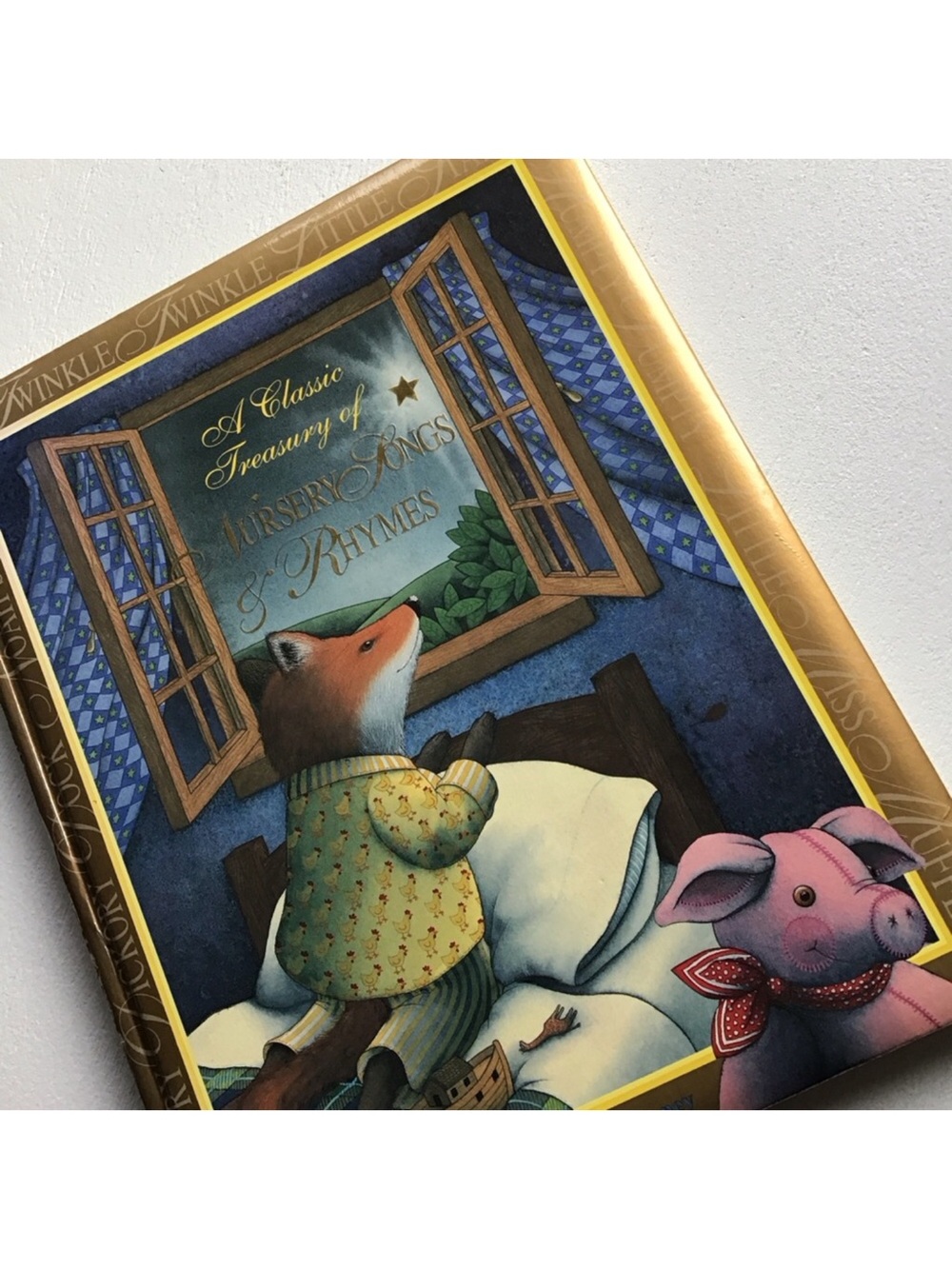 Vintage 2001 A Classic Treasury of Nursery Songs & Rhymes Book